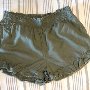 Aerie, Size Large, Olive Color, Linen Ruffle Shorts. Worn twice! Great shape!